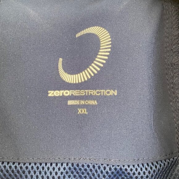 Zero Restriction Mens Navy Blue Sleeveless Vest XXL Activewear With Zipper Pocke - Picture 7 of 8